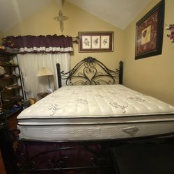 King Size Bed Frame And Matress