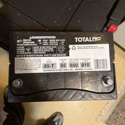 65-T Car Battery