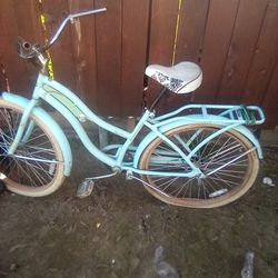 Beach Cruiser Huffy Bike