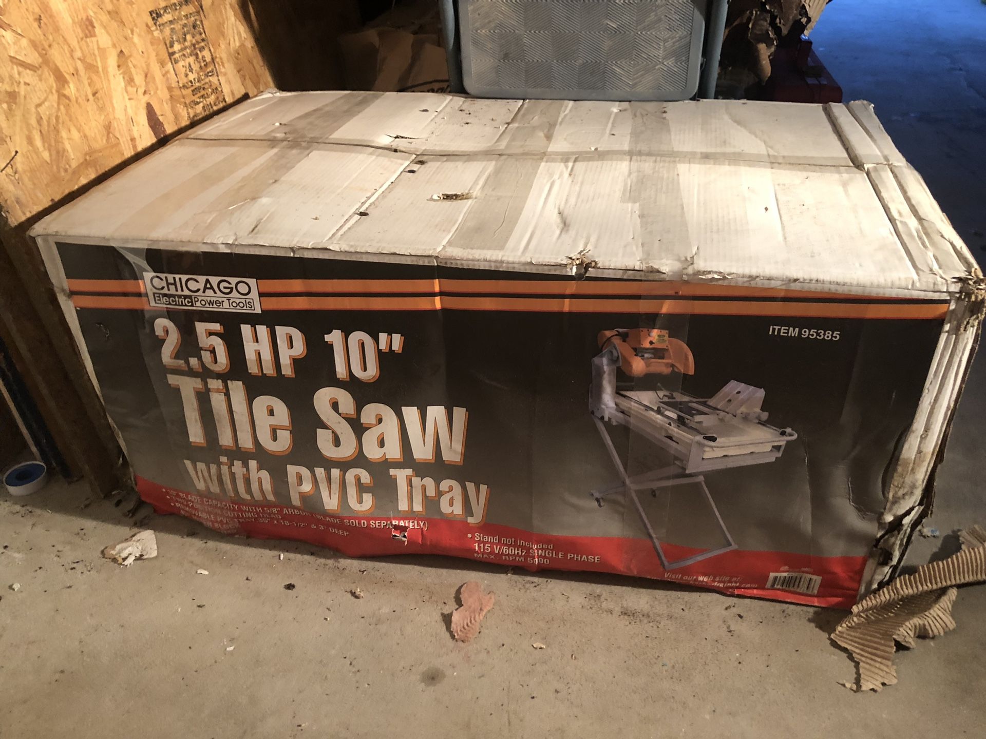 2.5 HP 10" Tile Saw with PVC Tray, brand new