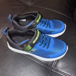 Sketchers Kids Sneakers 