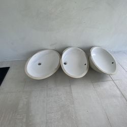 Duravit White Porcelain Sink 