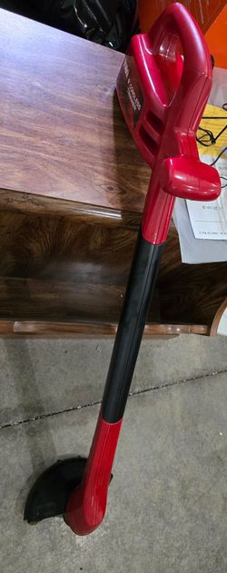 Toro 51467 12V 8-inch cordless trimmer weed eater