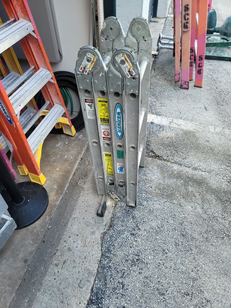 Werner 12ft Adjustable Ladder