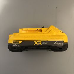 DEWALT 20V MAX XR POWERPACK 4.0Ah Battery Pack 