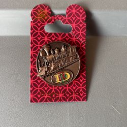 DISNEY PIN