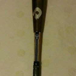 Basball bat DeMarini