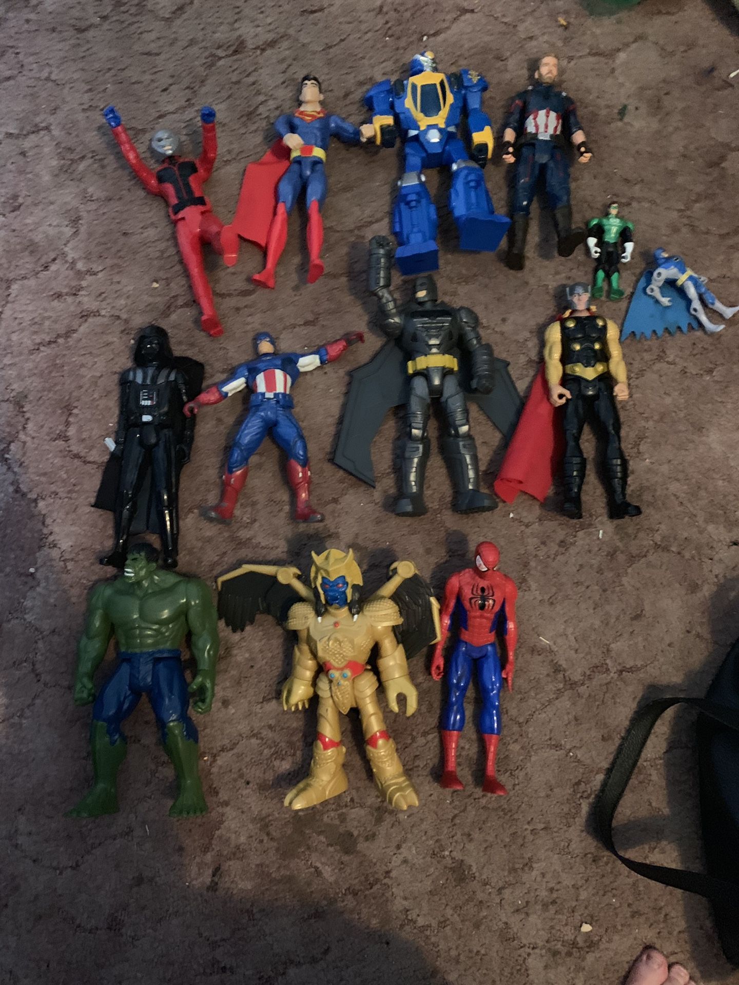 Spider-Man , Superman, Batman, captain America, hulk, death Vader action figures