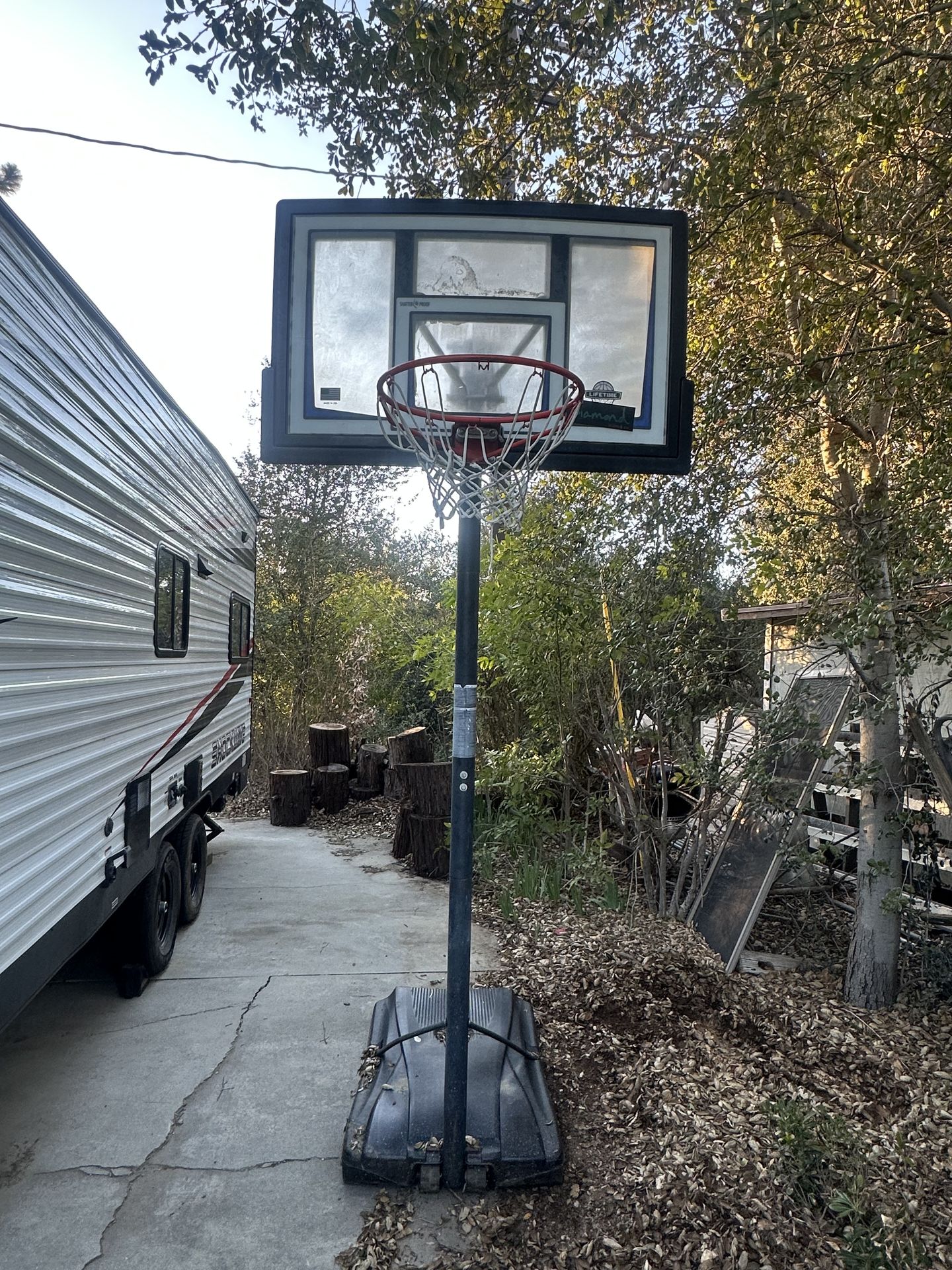 Basketball portable