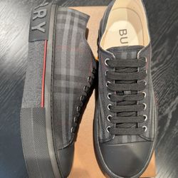 Burberry shoes