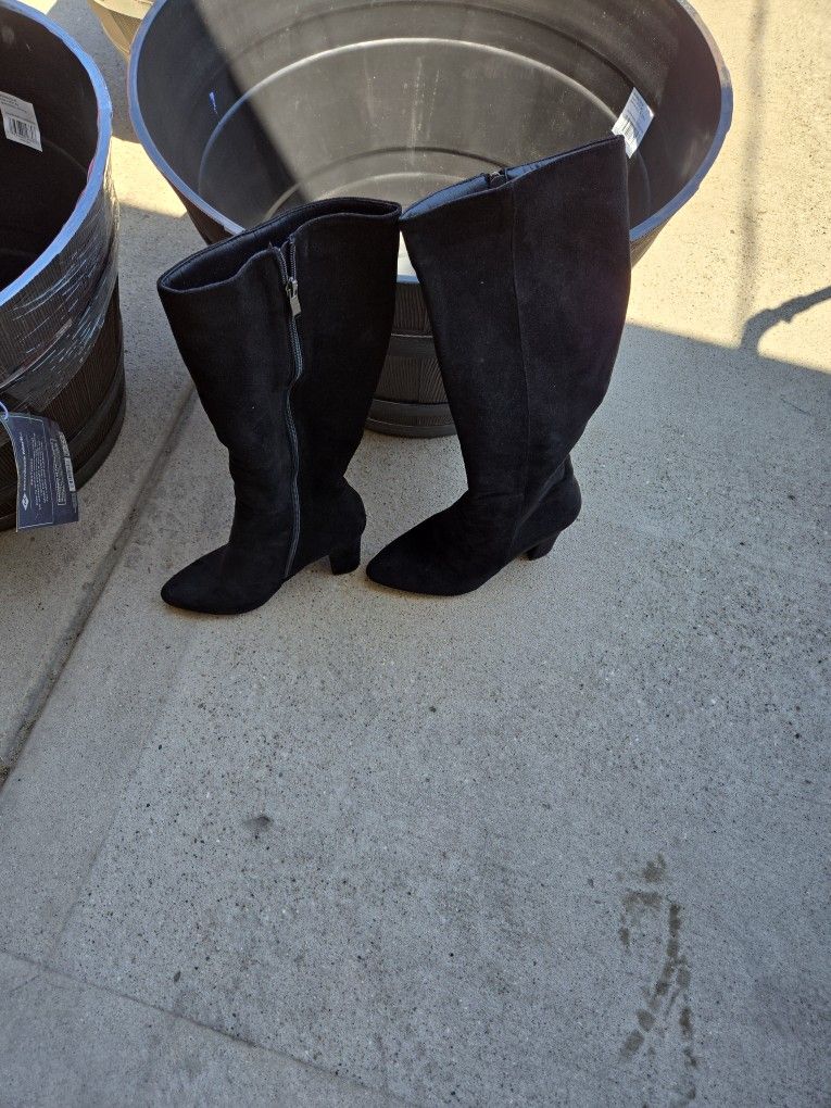 Womens Boots