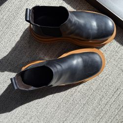 Bottega Veneta Tire Chelsea Ankle Boot Mili