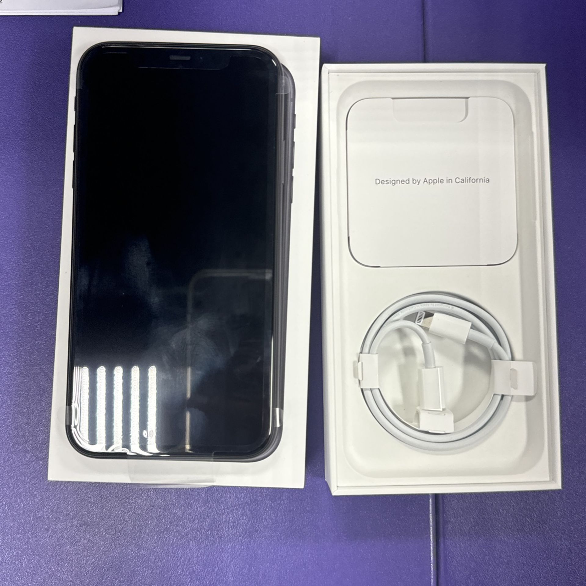 iPhone 11 64GB