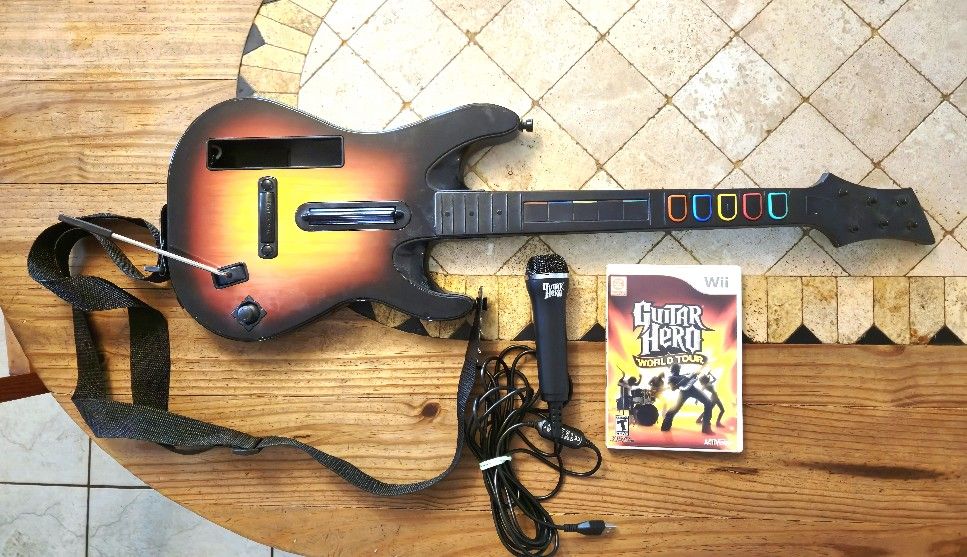 Wii Guitar Hero Starburst Guitar. Guitar Hero Microphone, Guitar Hero World Tour Game.
