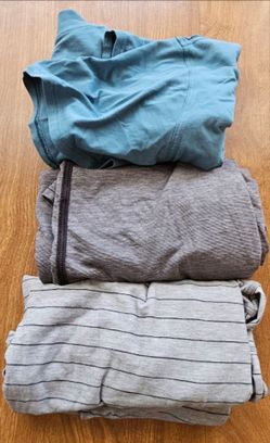 Three Mens Lululemon T Shirts. Size large/medium.
