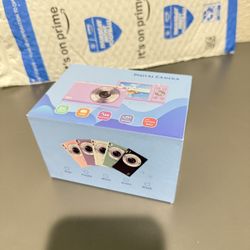 Digital Camera,Autofocus 4K Vlogging Camera for Photography with 32GB Card,48MP Portable Compact Point and Shoot Digital Camera for Teens Adult Beginn