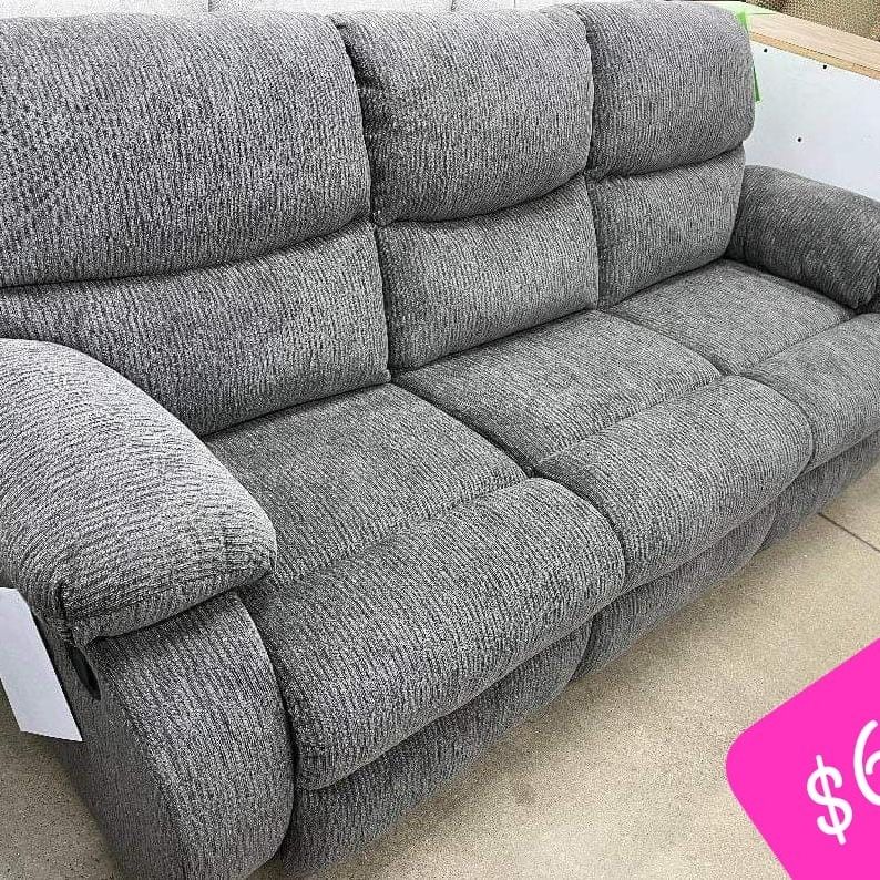 Scranto Reclinings Sofas Couchs 