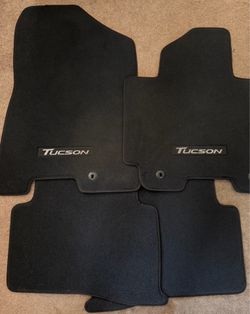 Hyundai Tucson Floor Mats