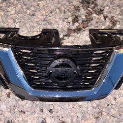 Nissan Altima Front Grille 23’-25’