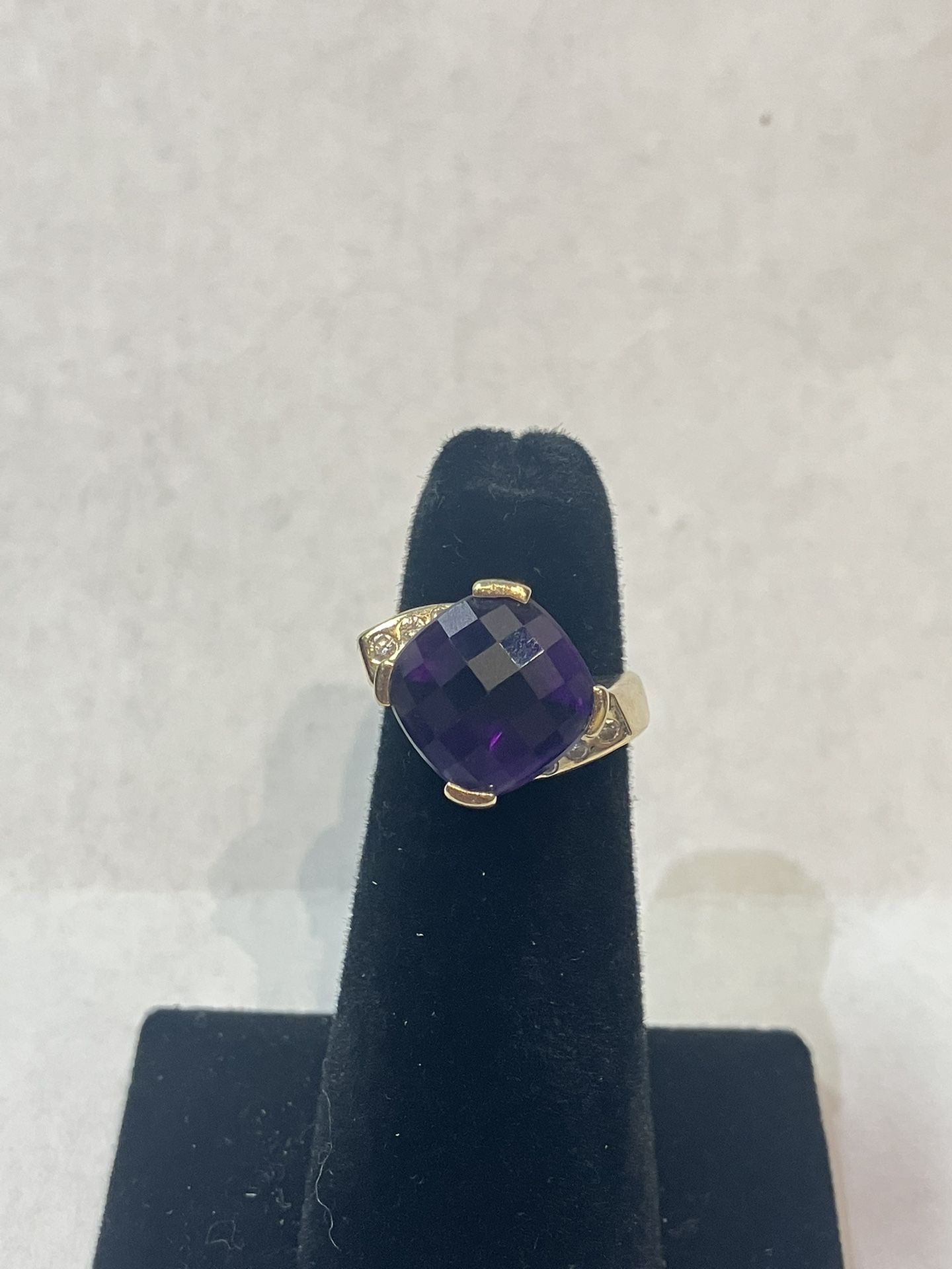 14k Gold Ring #110291-2 MJ