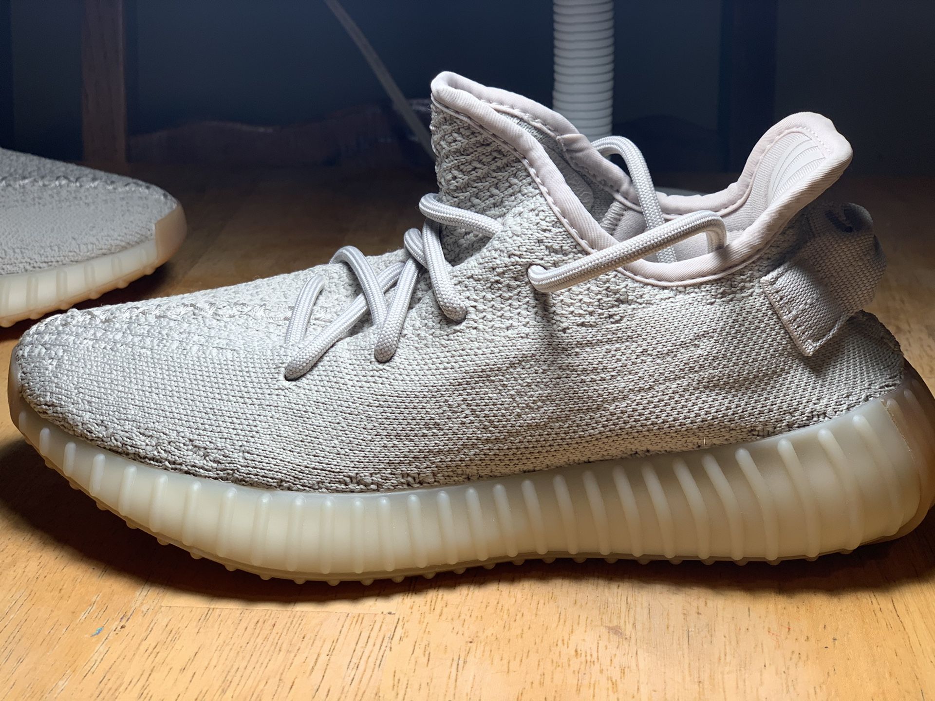 Adidas Yeezy Boost 350 V2 “Sesame” ( Deal) Authentic