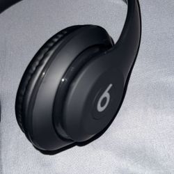 Beats Studio Pro