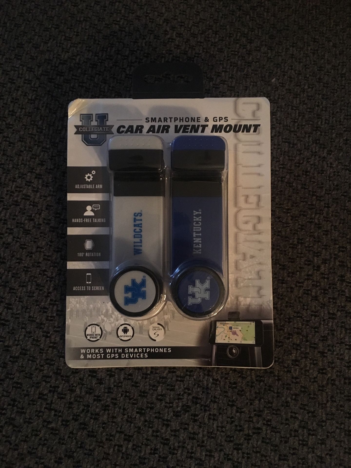 Kentucky UK Smartphone car vent holder