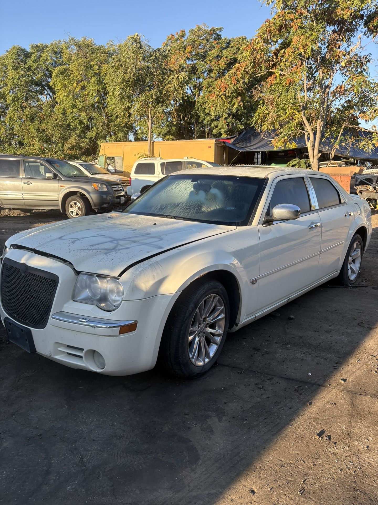 2005 Chrysler 300 Part Out