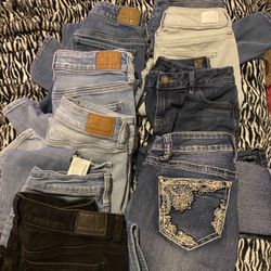 AMERICAN EAGLE JEANS 9 PAIRS FOR 30