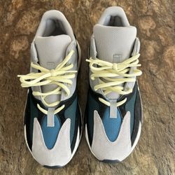 Yeezy 700 • Wave Runner