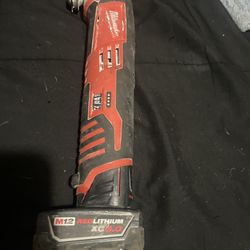 Milwaukee M12 Multitool And 3.0 Battery