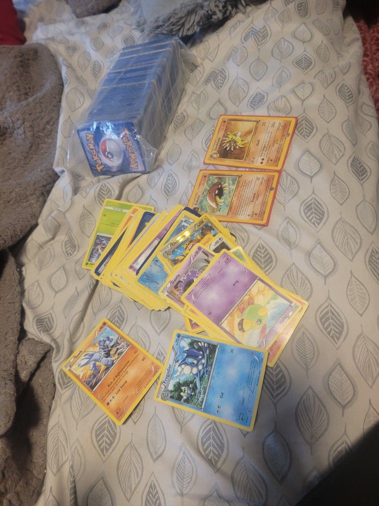 100 Pcs Pokemon Card
