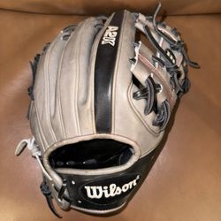 Wilson A2k 1788 11.25” Infield Baseball Glove 