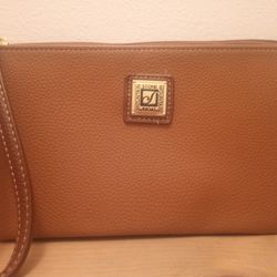 Stone Mountain /Clutch /Wallet 