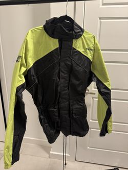 Joe Rocket 2piece Waterproof Rain Suit