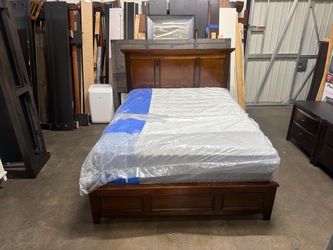 Cherry Wood Panel Bed Frame with Footboard
