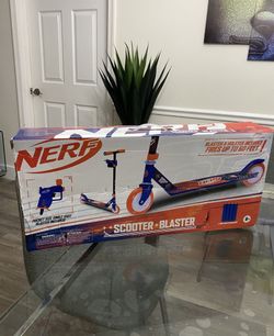 Kids Scooter  With Blaster For Game ! Brand New 