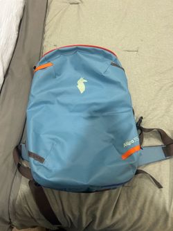Cotopaxi Allpa 35L Travel Backpack – Blue/Orange