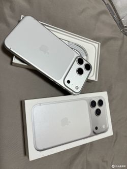 iPhone 17 pro max