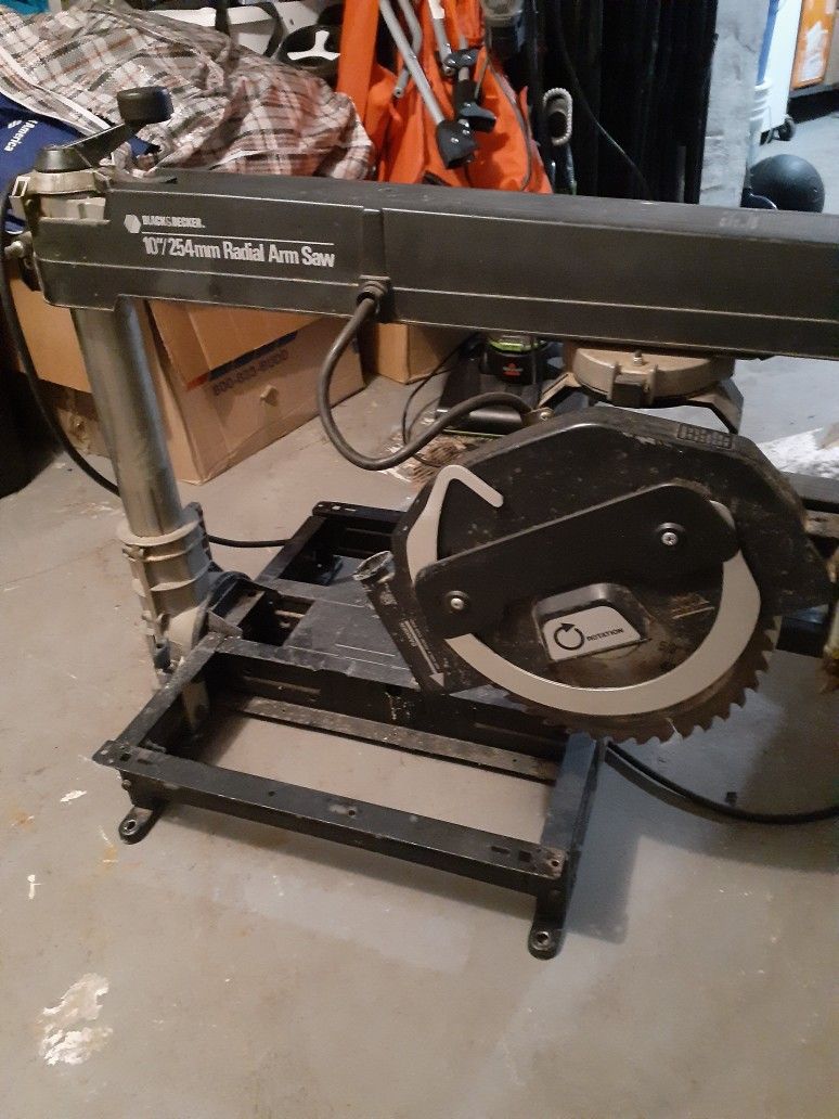 Radial Arm Saw