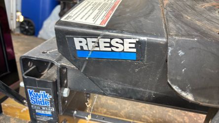 Reese kwik slide 5th wheel hitch