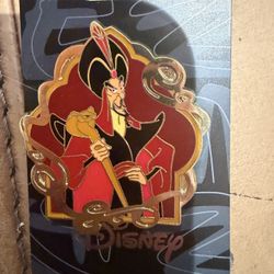 Disney Pin Jafar & Snake Staff Aladdin Gold Frame Portrait 2024 (A)