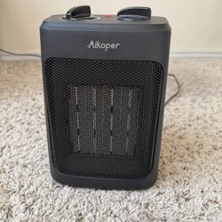 Aikoper Small Electric Heater – Excellent Condition