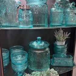 Vintage Looking Turquoise/Teal Glassware