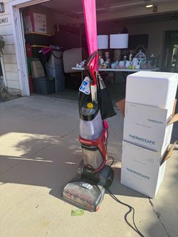 Bissell Carpet Washer