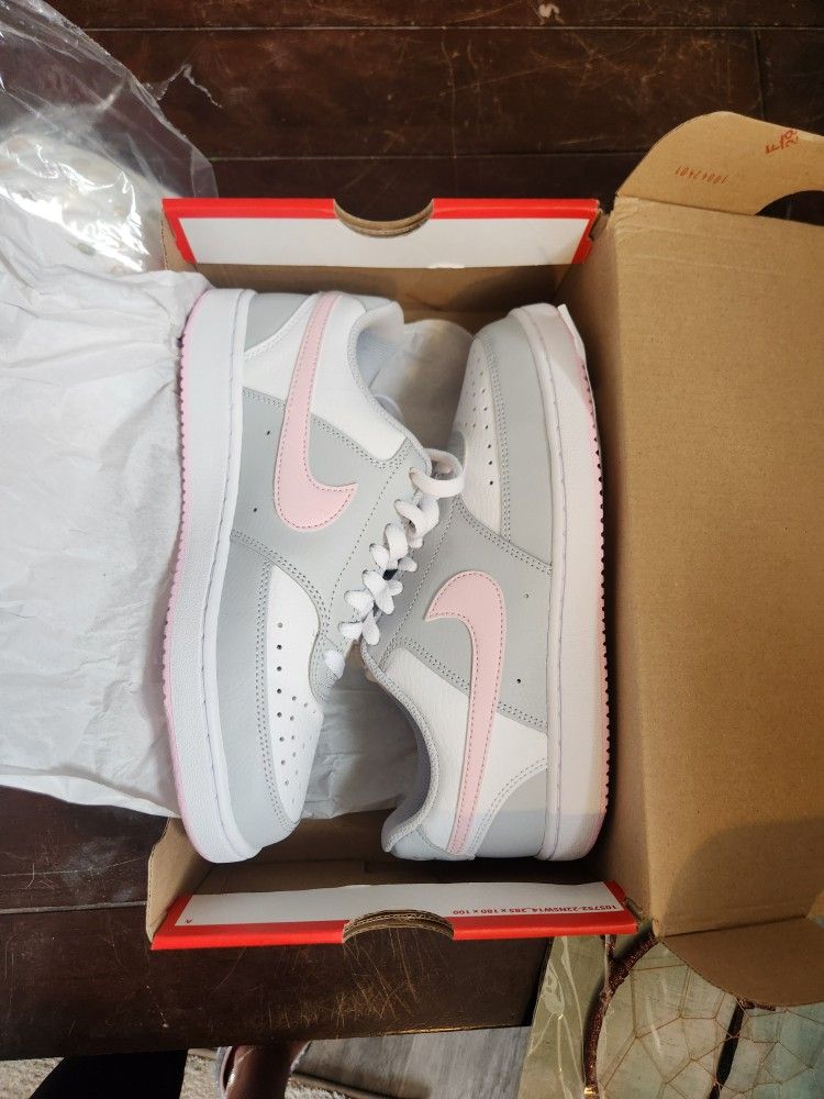 Nike