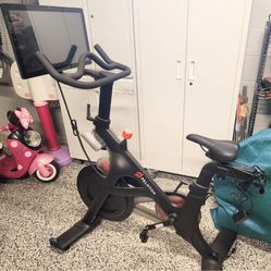 Peloton Bike+