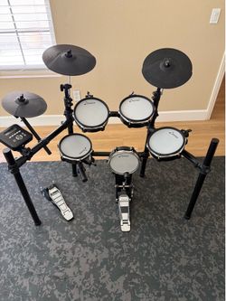 Donner DED-80 Electronic Drum Kit w/ throne, pedals & drum module