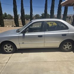 2001 Hyundai Accent