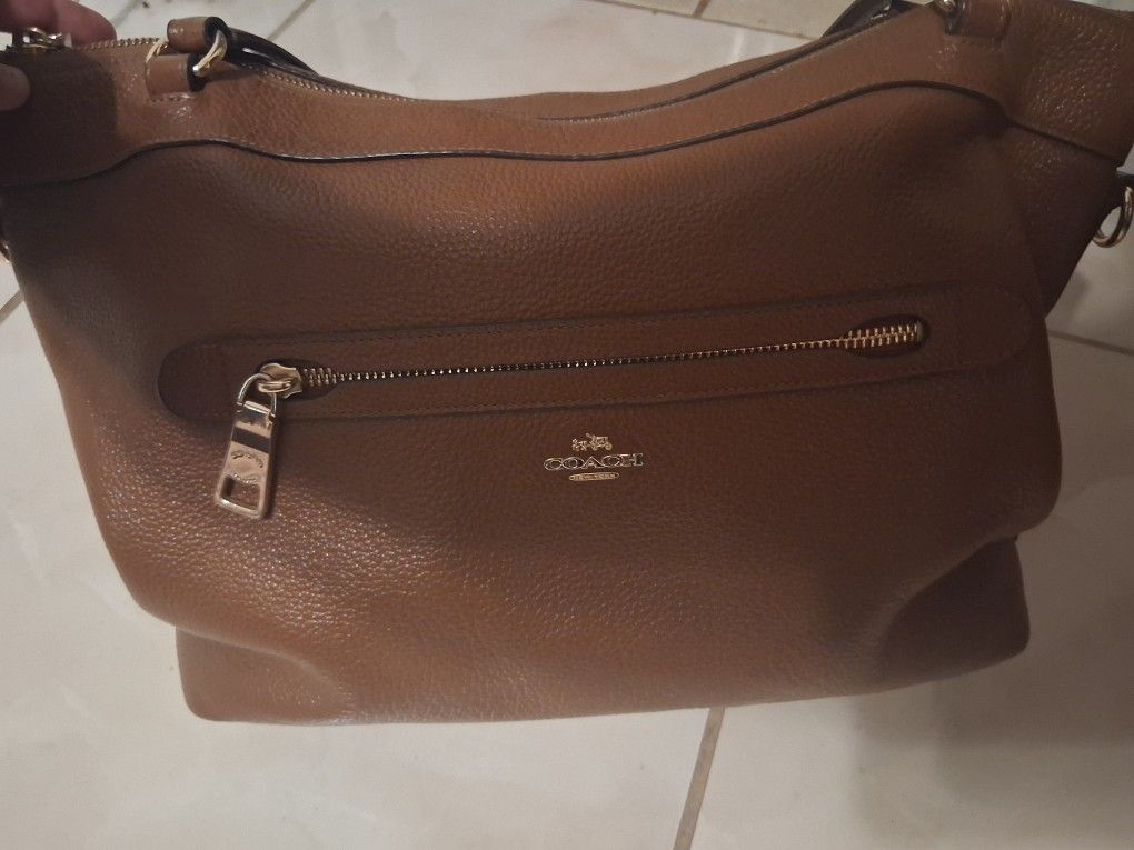COACH Large Handbag, Authentic.
